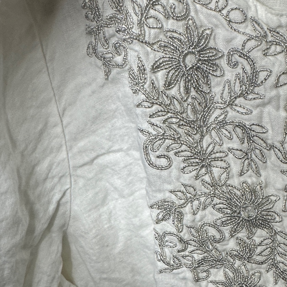 Charter Club Silver Embroidered 100% Linen Top - Picture 3 of 7